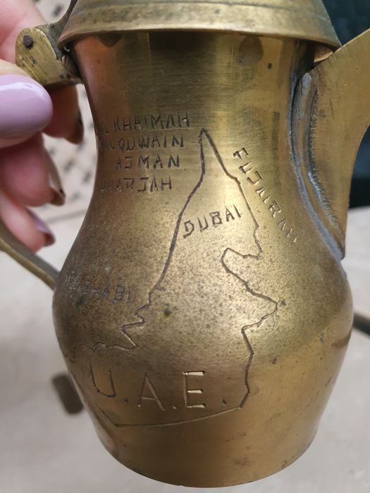 Сгар ибрик с надпис UAE Dubai