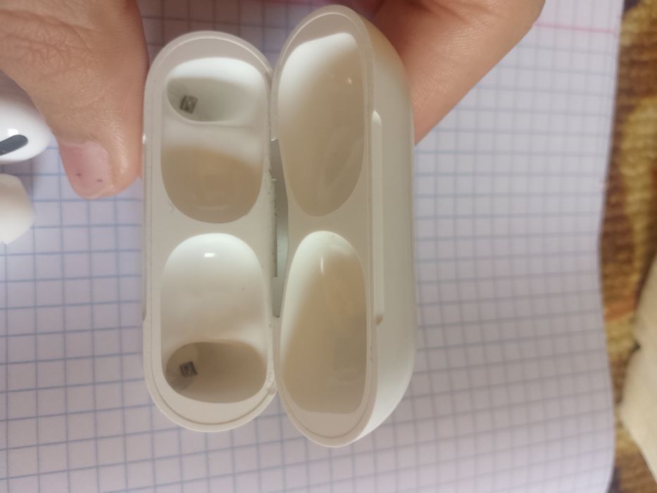 Bluetooth naushnik
