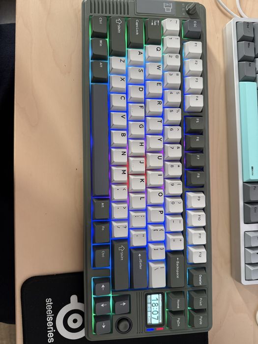 Tastatura mecanica Gaming Epomaker RT 85 Brasov • OLX.ro