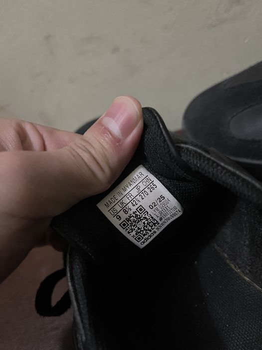 Продам Кросовки Адидас Ориг