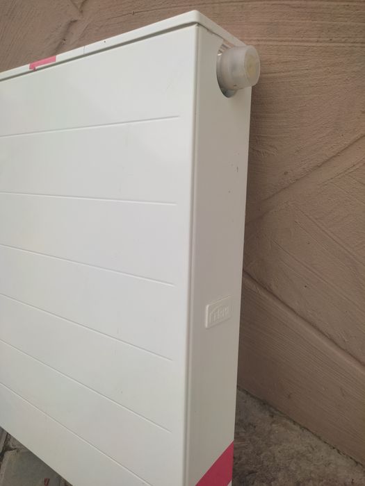 Радиаторы.  Панельные.  Керми( Германия. )