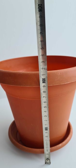 Горшок для цветов