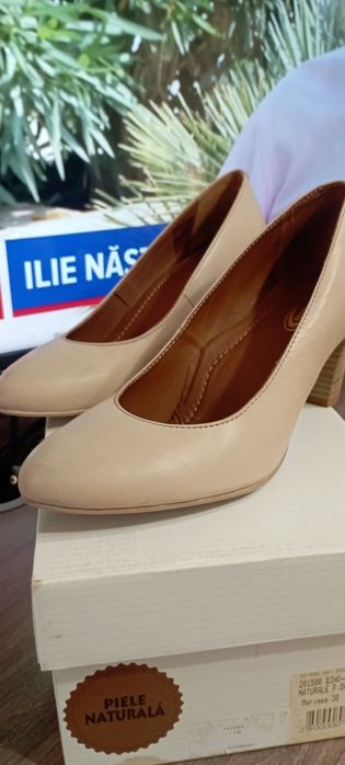 Pantofi piele naturala măsura 36