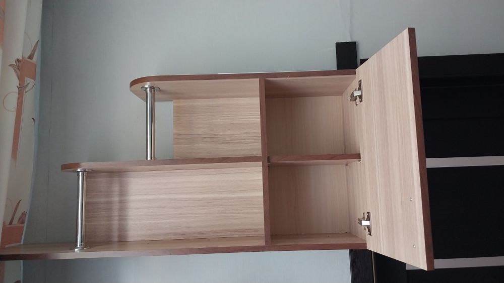 Полка навесная книжная