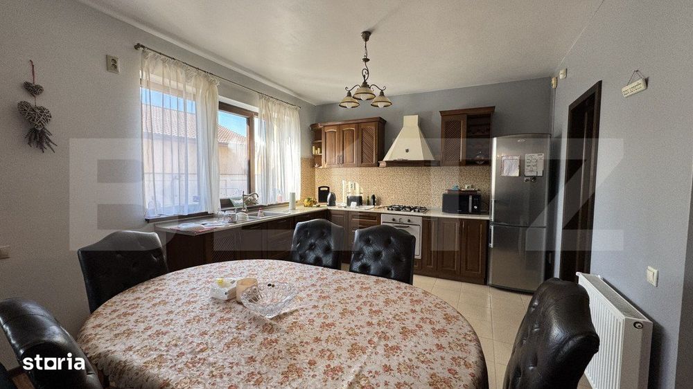 Casa primitoare P + E, 183 mp, toate utilitatile, 588 mp teren, zona C