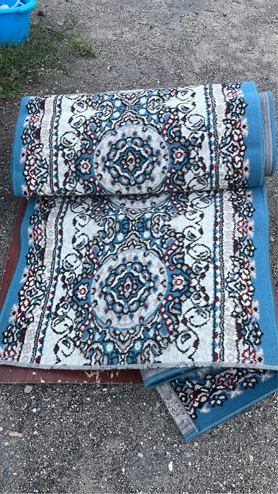 Продается ковровые дорожки