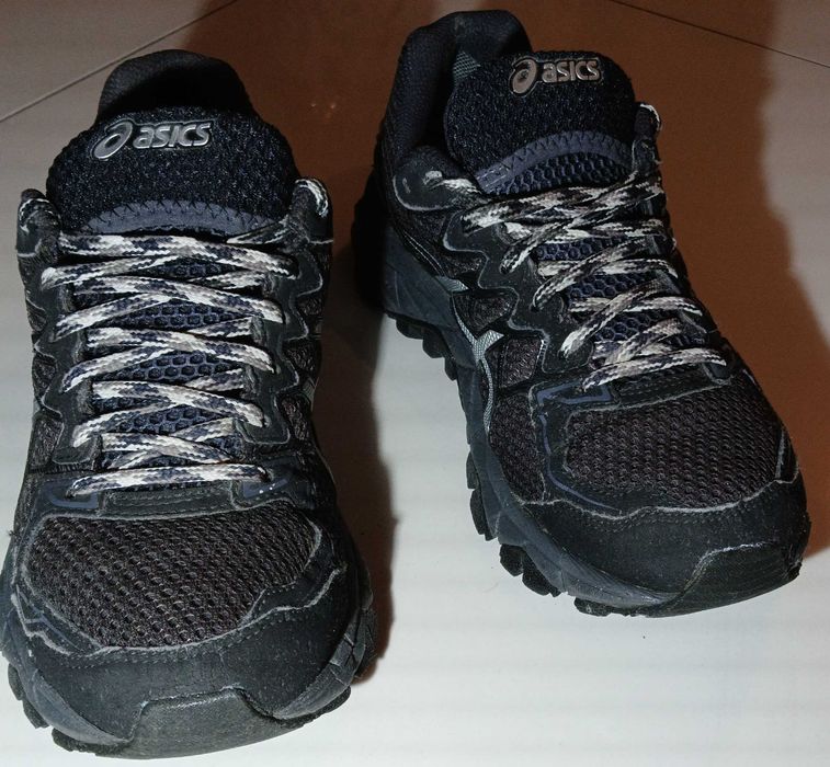 Asics GORE-TEX® №38 оригинални маратонки.