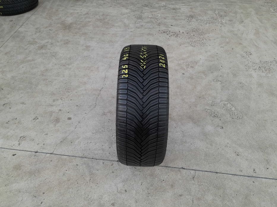 O anvelopa 225 40 19 michelin crossclimat profil 6,8 mm 2021