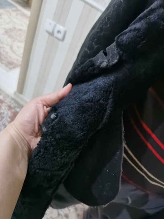 Женская зимняя дубленка