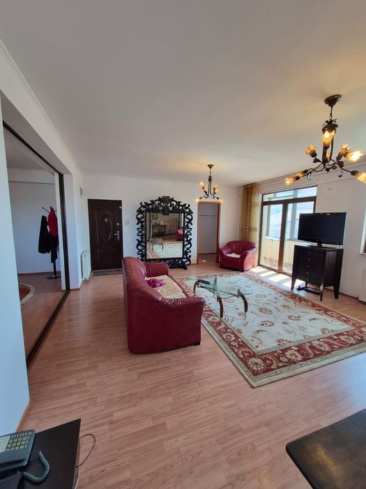 Vând apartament Domenii