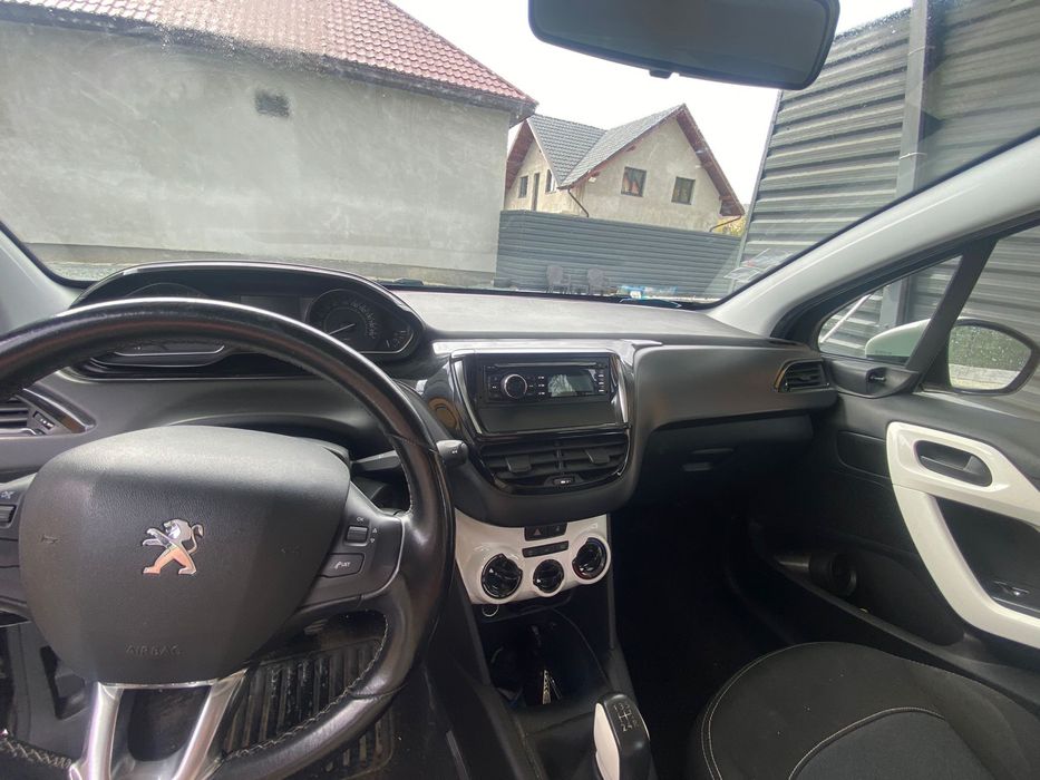 Vand Peugeot 208