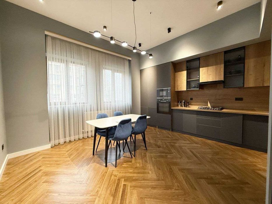 Сдаётся квартира 2/4/10 на Яккасарай, ЖК "Solaris", ор-р: Ш. Руставели