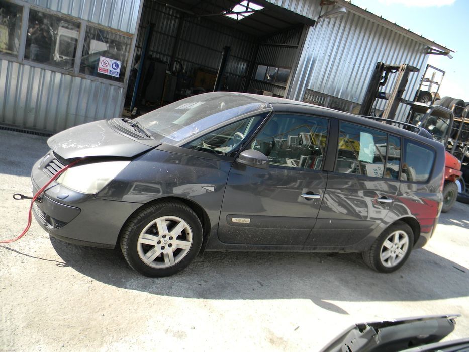 Dezmembrari Renault ESPACE Mk 4 (2002-2014) 3.0 dCi (JK0J, JK0V) Moto