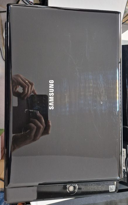 Laptop Samsung R520 si Acer Aspire 7520G