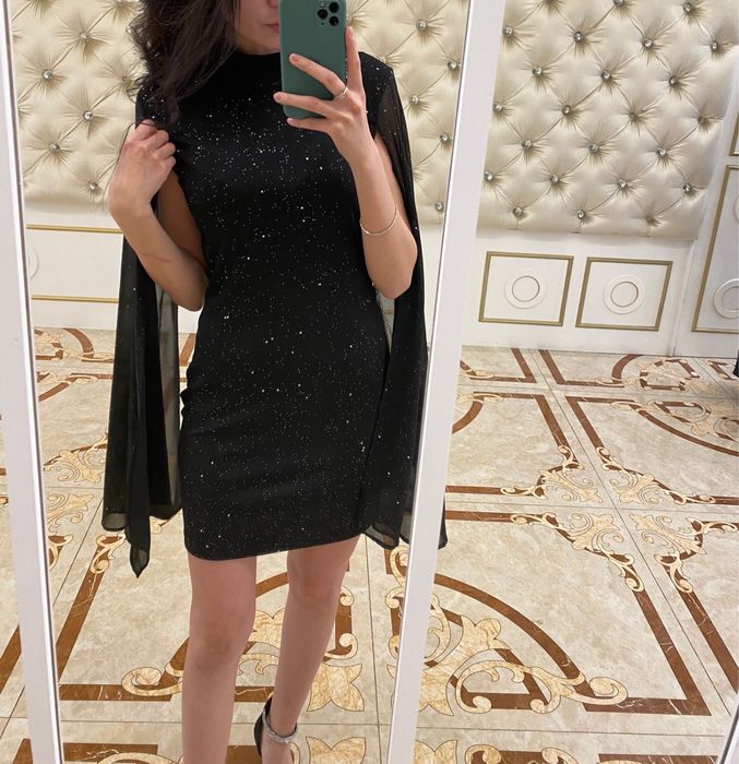 Черное платье вечернее