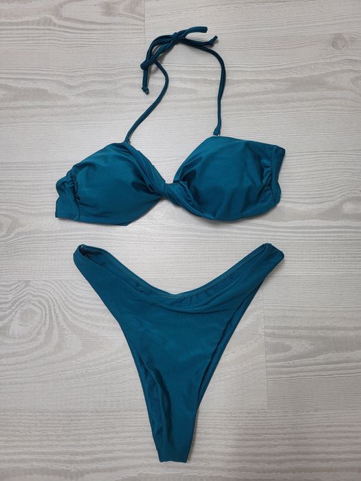 Costum de baie din 2 piese, marime S, nou fara eticheta