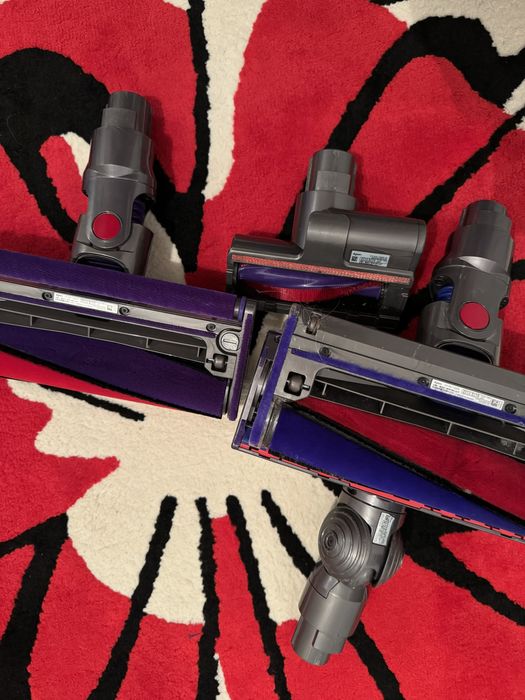 Perii,accesorii aspiratoare dyson