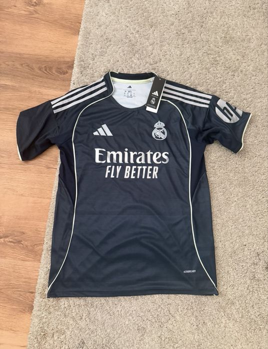 Tricou real madrid