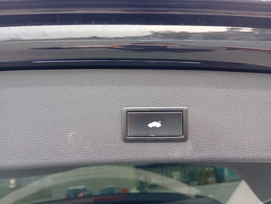 Ауди Q5  2.0 TDI Quattro  170k