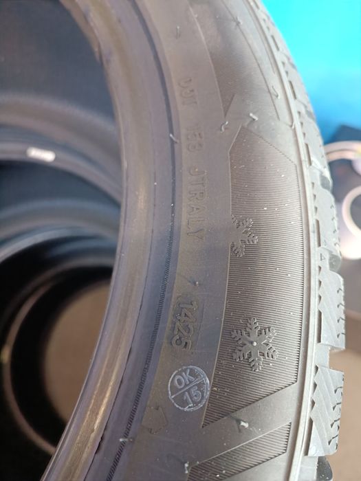 Нови зимни гуми 315 35 20 и 275 40 20 Sailun