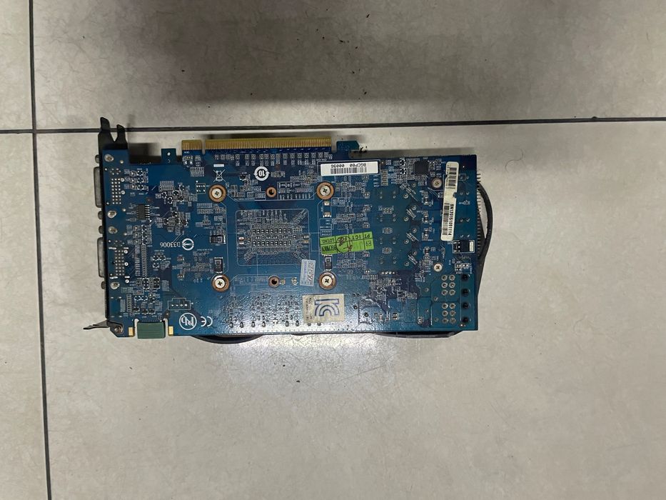 Продам видеокарту gtx560 1 gb 10 штук по штучно не продается