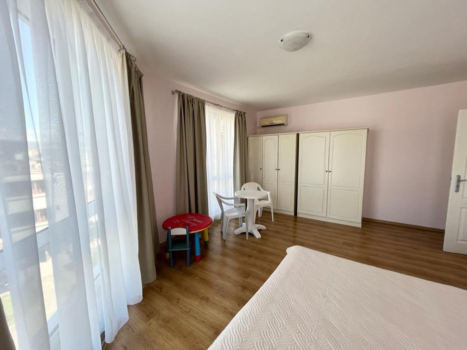 Продава се, 3-стаен, к.к Слънчев бряг