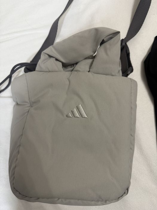 Продам кроссбоди сумку adidas