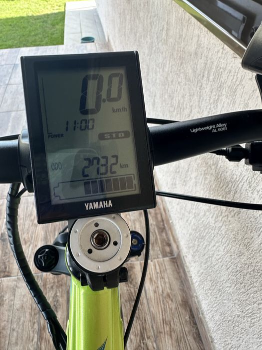 Vind bicicleta electrica Yamaha cu dimensiunea 29la roti
