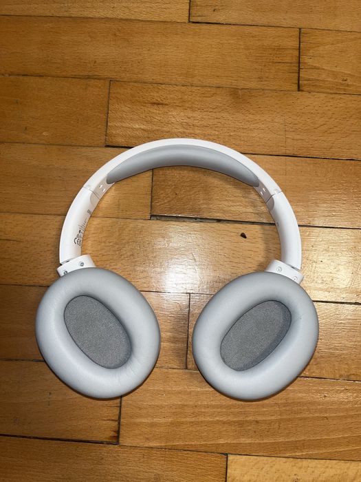 Edifier W820NB безжични слушалки