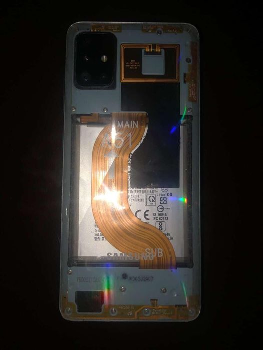 Vând samsung a51