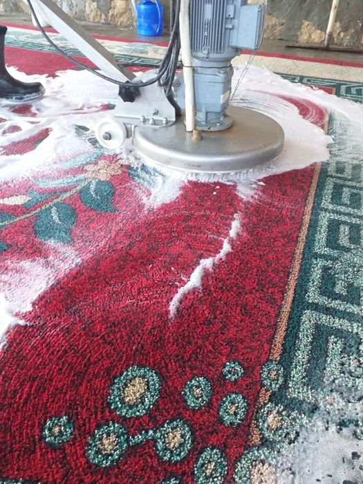 Gilam yuvish. Chistka Mebel