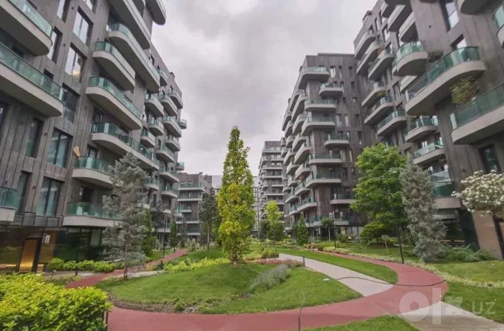Uy sotiladi Parkwood ЖК