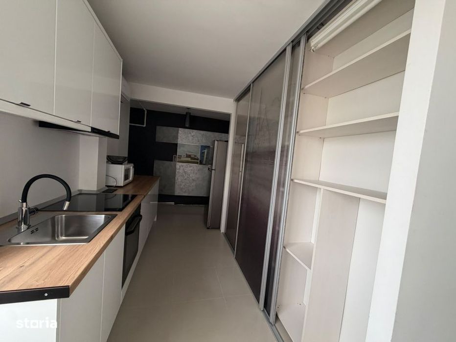 Studio Centru, etaj 3, modern