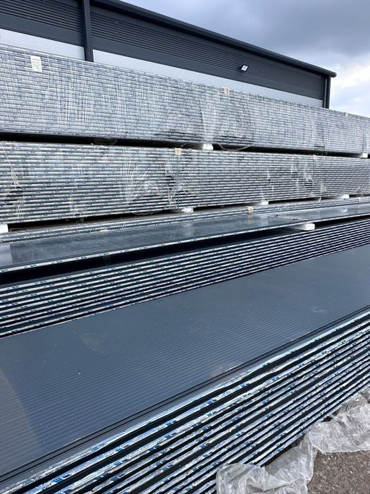 PANOURI SANDWICH Container multifunctional   H   acoperis și perete