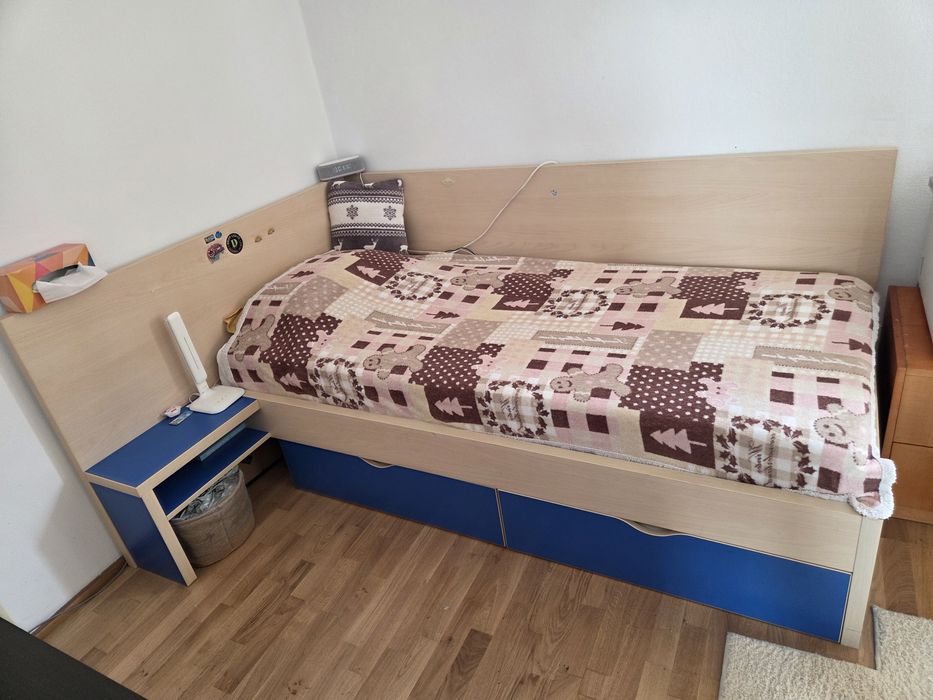 Pat si dulap  cu sertare