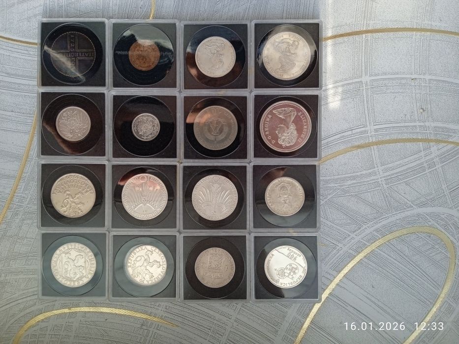 Продам монеты серебро,медь.