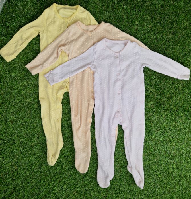 Комплект от три бодита George