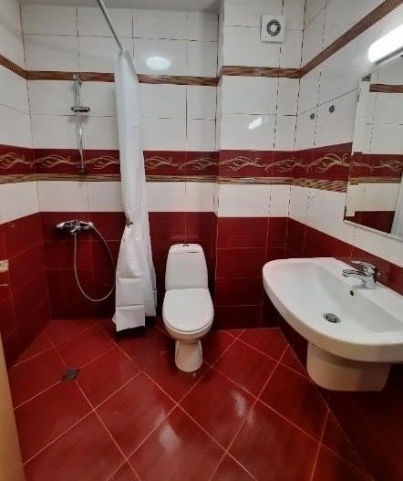 Дава се под наем Тристаен апартамент в София, Дървеница - 105 кв.м за 586.5 € - Снимка #7