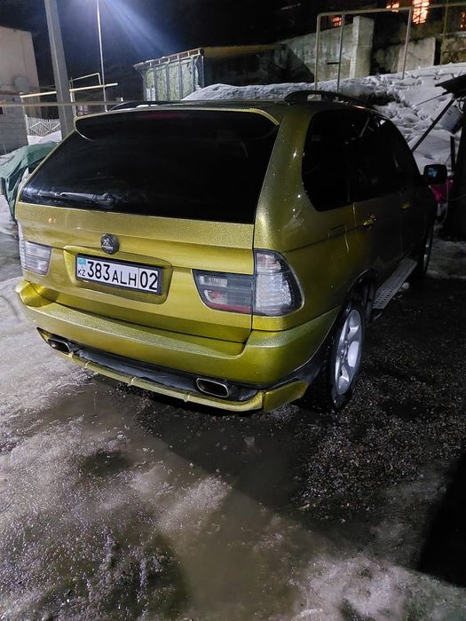 Авто BMW  X5. 2001 г