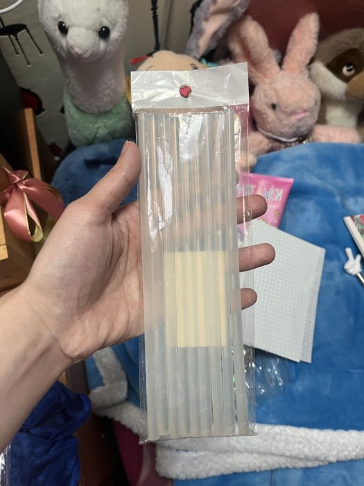 Продам клей для творчества