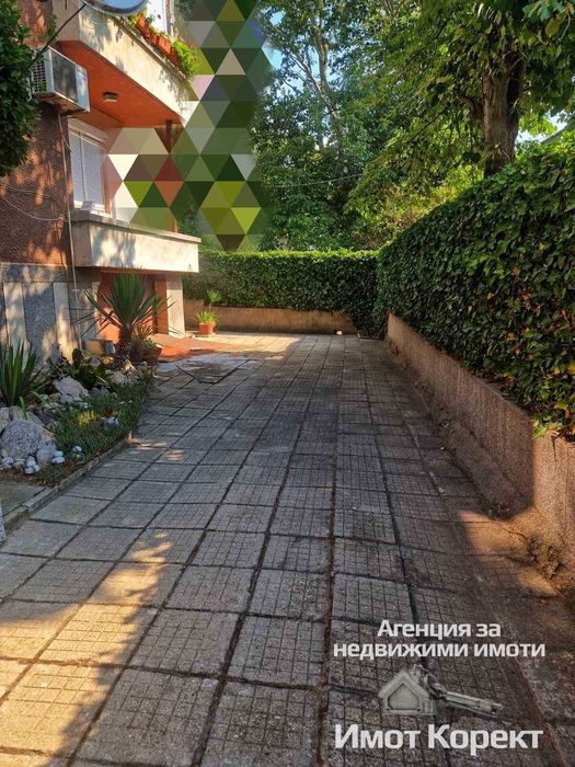 Имот Корект продава Етаж от къща и Гараж, ЦГЧ, Асеновград