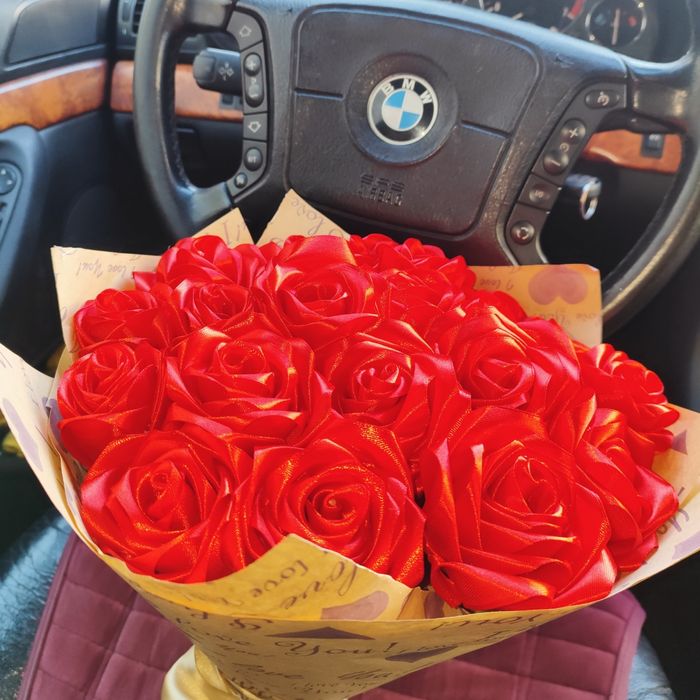 Букеты из атласной ленты