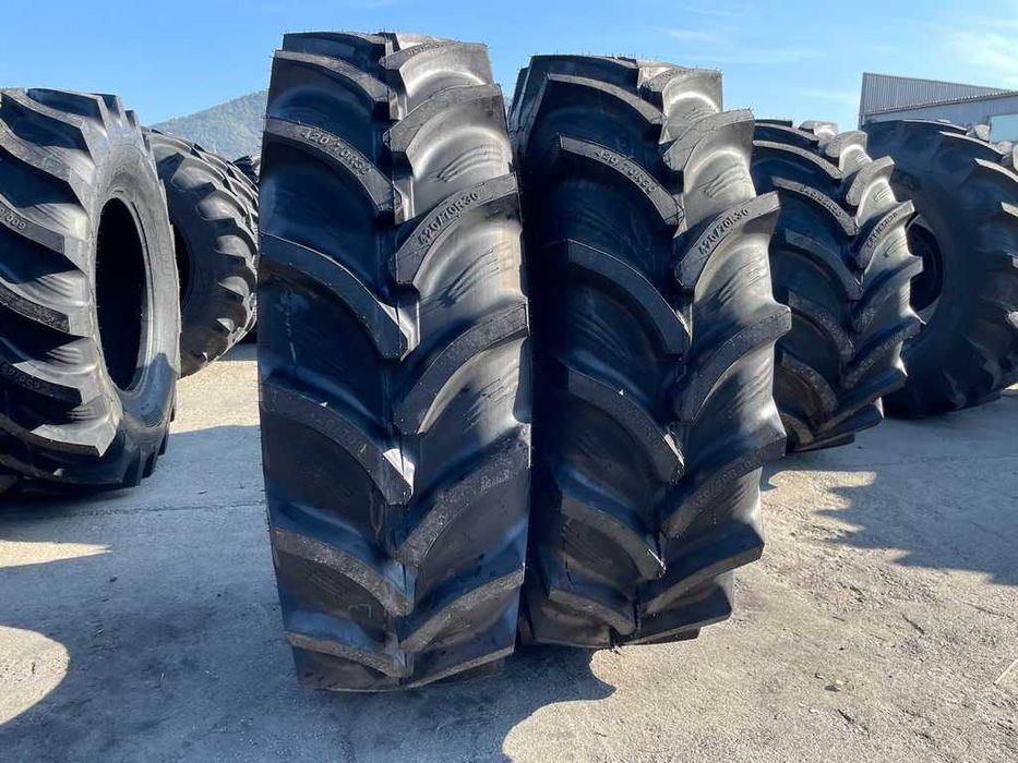 420/70 R30 OZKA Radiale de tractor 14.9-30 Cauciucuri Tubeless