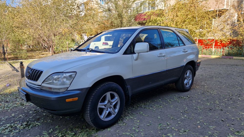 Продам живой LEXUS RX 300