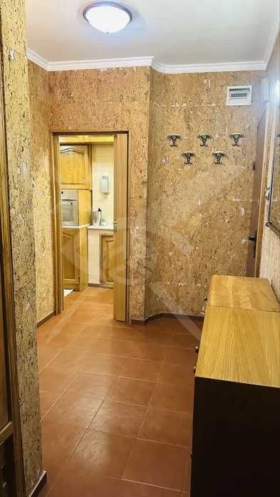 Дава се под наем Тристаен апартамент в Пловдив, Център - 120 кв.м за 997.05 € - Снимка #4