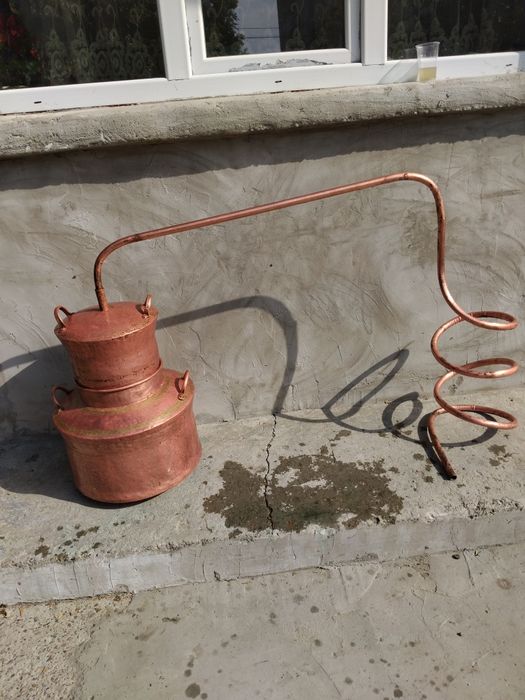 Vindem si facem cazane de țuică din cupru(aramă), iar capacitatea aces