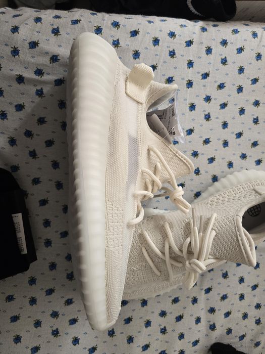 Adidasi yezzy 350