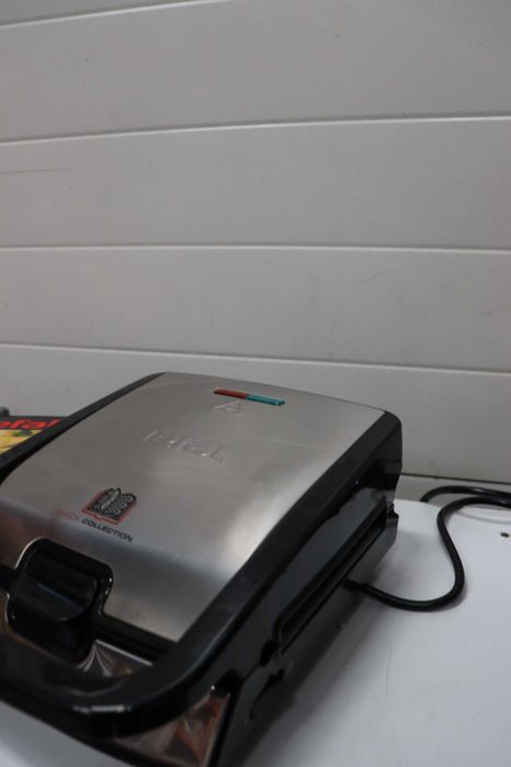 Сандвич преса Tefal Snack Collection Sandwich Maker (SW852D) 2в1