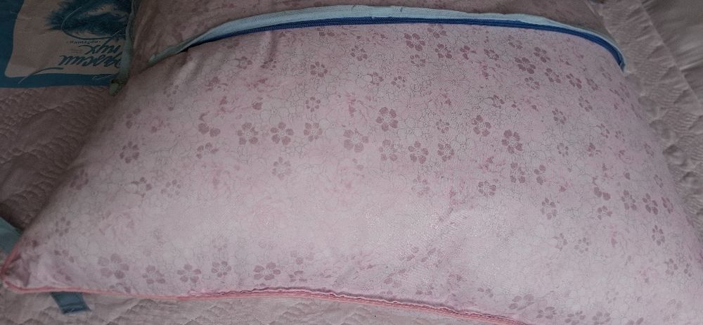 Подушка новая в упаковке