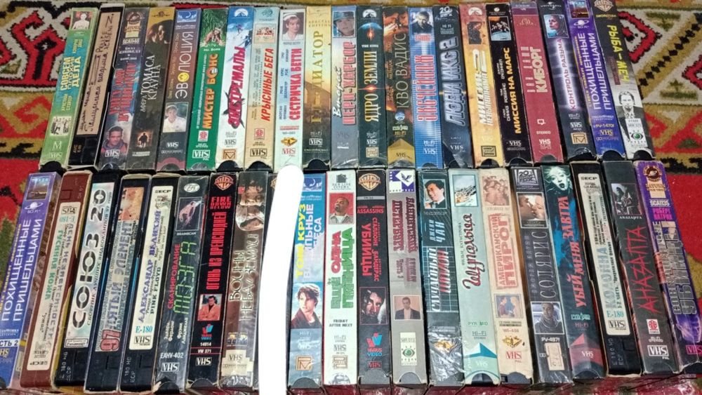 Продам видео кассеты VHS